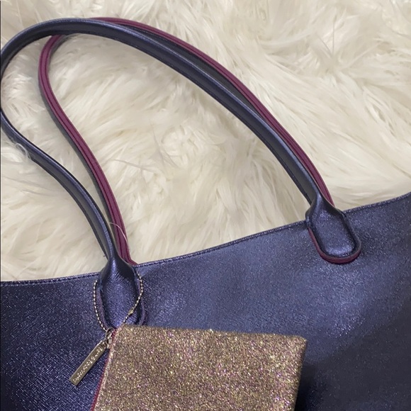 Bath & Body Works Tote w/coordinating glitter bag - Picture 7 of 7